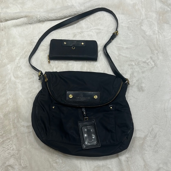 Marc Jacobs Bag & Wallet - Picture 1 of 9